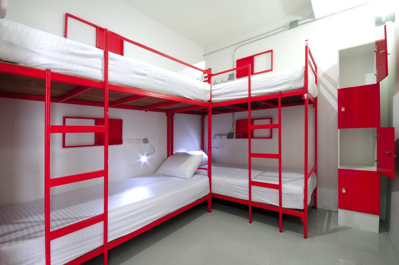 Jellybean Ezy Hostel Sathorn Bangkok Zewnętrze zdjęcie
