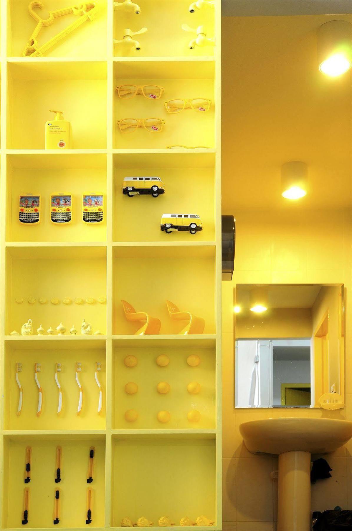 Jellybean Ezy Hostel Sathorn Bangkok Zewnętrze zdjęcie