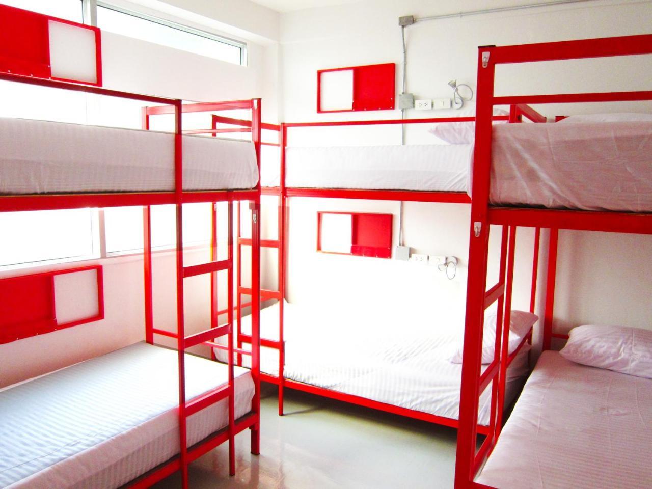 Jellybean Ezy Hostel Sathorn Bangkok Zewnętrze zdjęcie